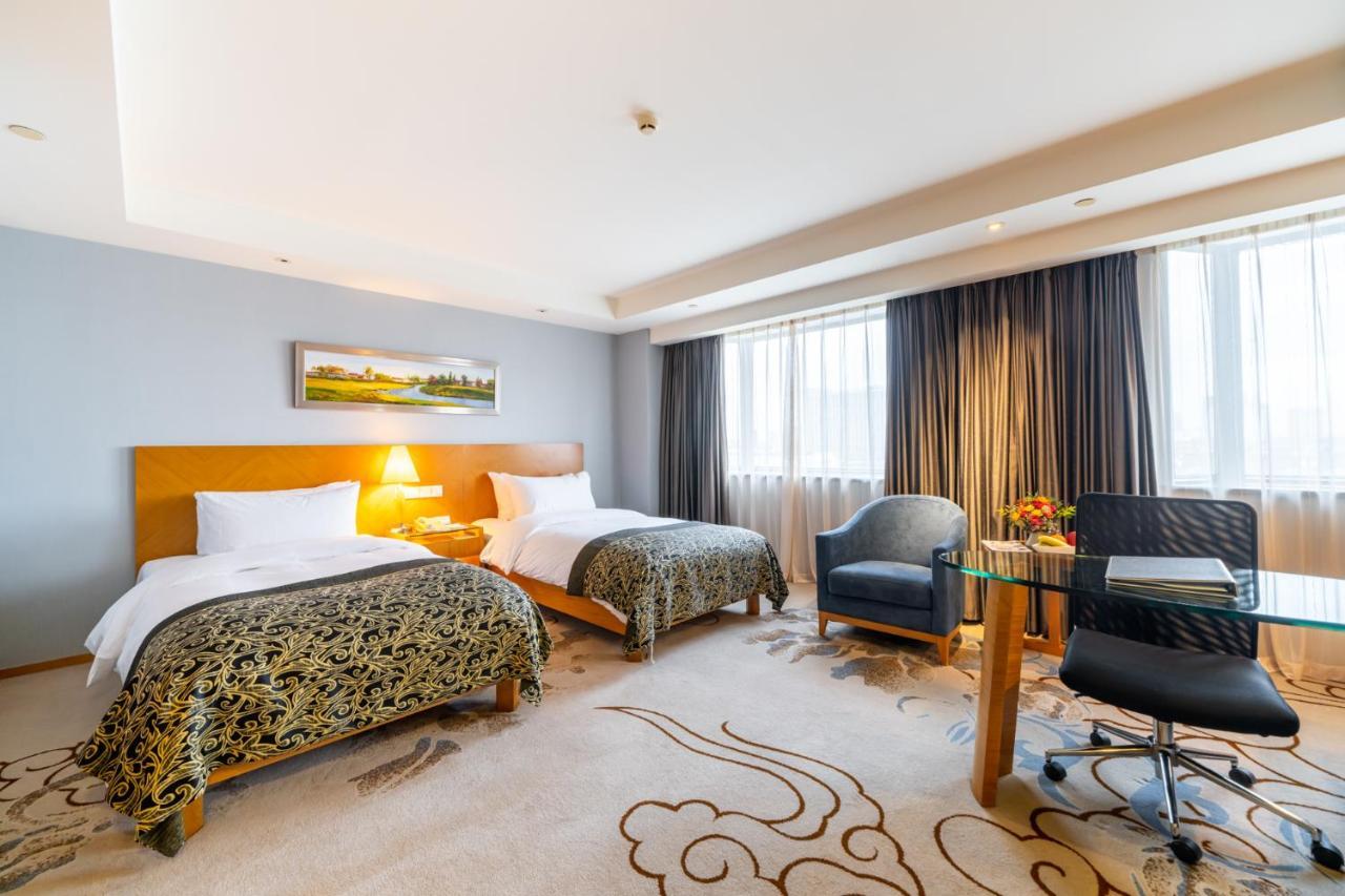 Maritim Hotel Taicang Garden Екстер'єр фото